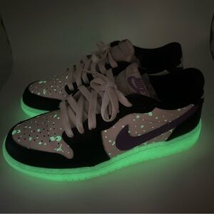 Nike Youth Air Jordan 1 Size 3.5Y Retro Low Glow-in-the Dark Shoes HF0411-001
